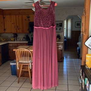 Bridesmaid/prom dress